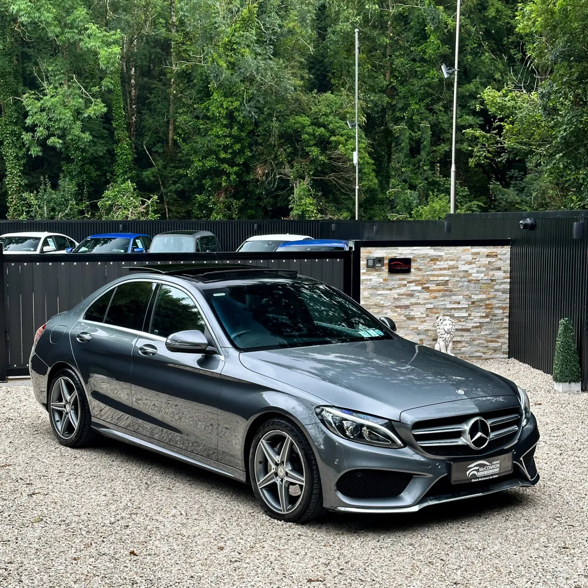 2017 (171) Mercedes-Benz C220 AMG PREMIUM - Image 1