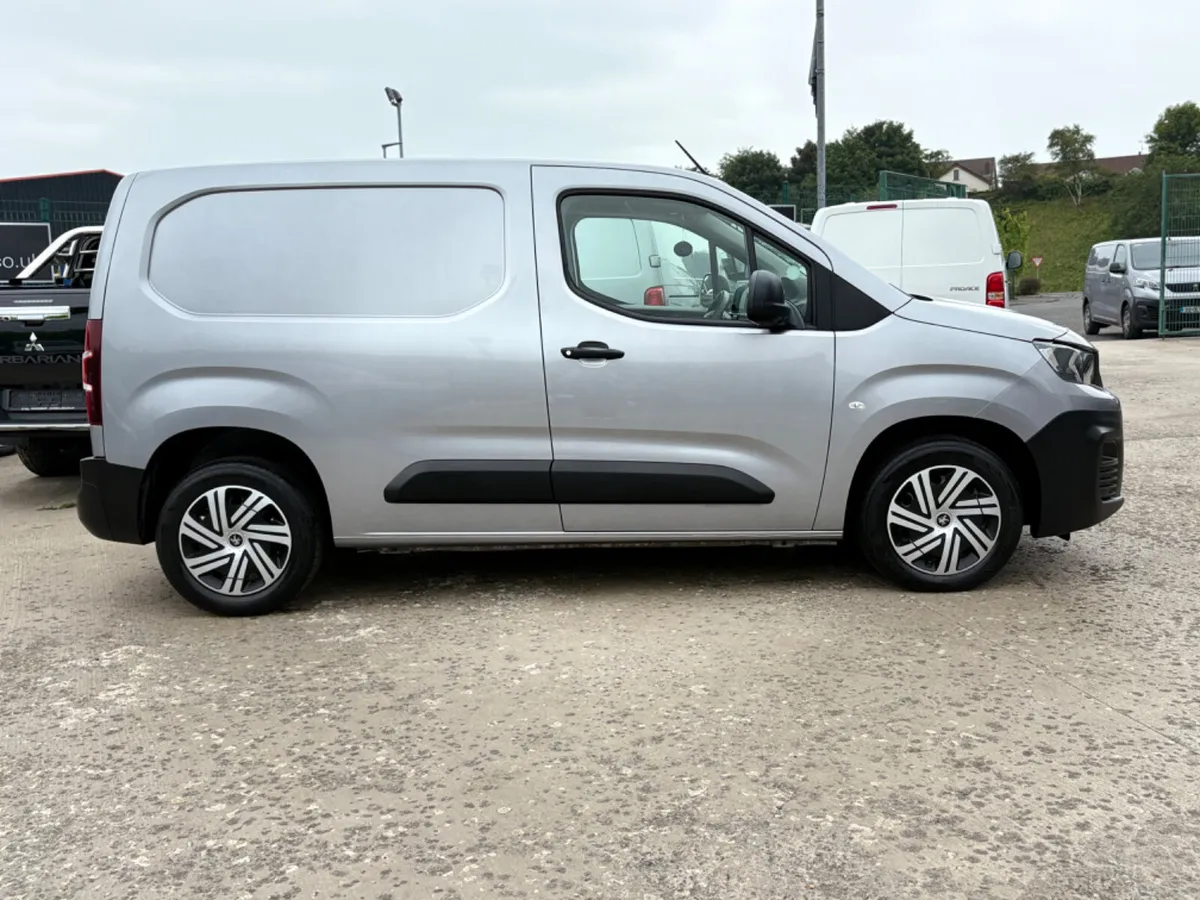 PEUGEOT PARTNER NEW MODEL 1.6HDi - Image 4