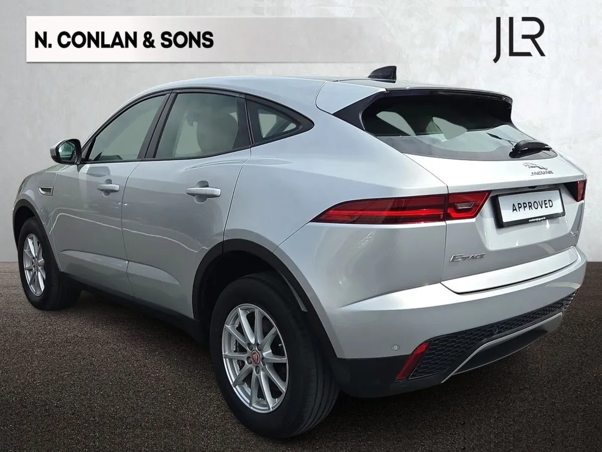 Jaguar E- PACE D150 FWD Manual  low Mileage - Image 2