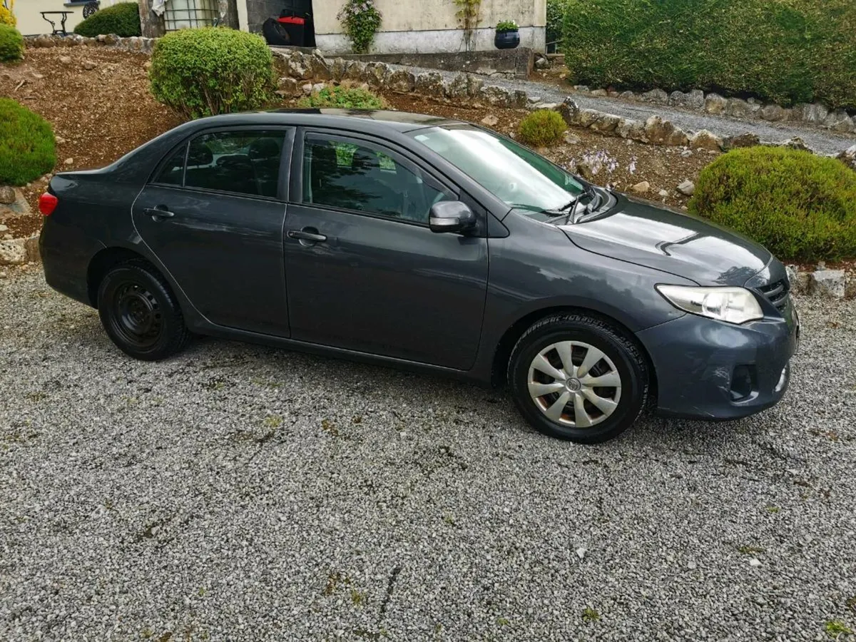 11 Toyota Corolla 1.4 D4D - Image 3