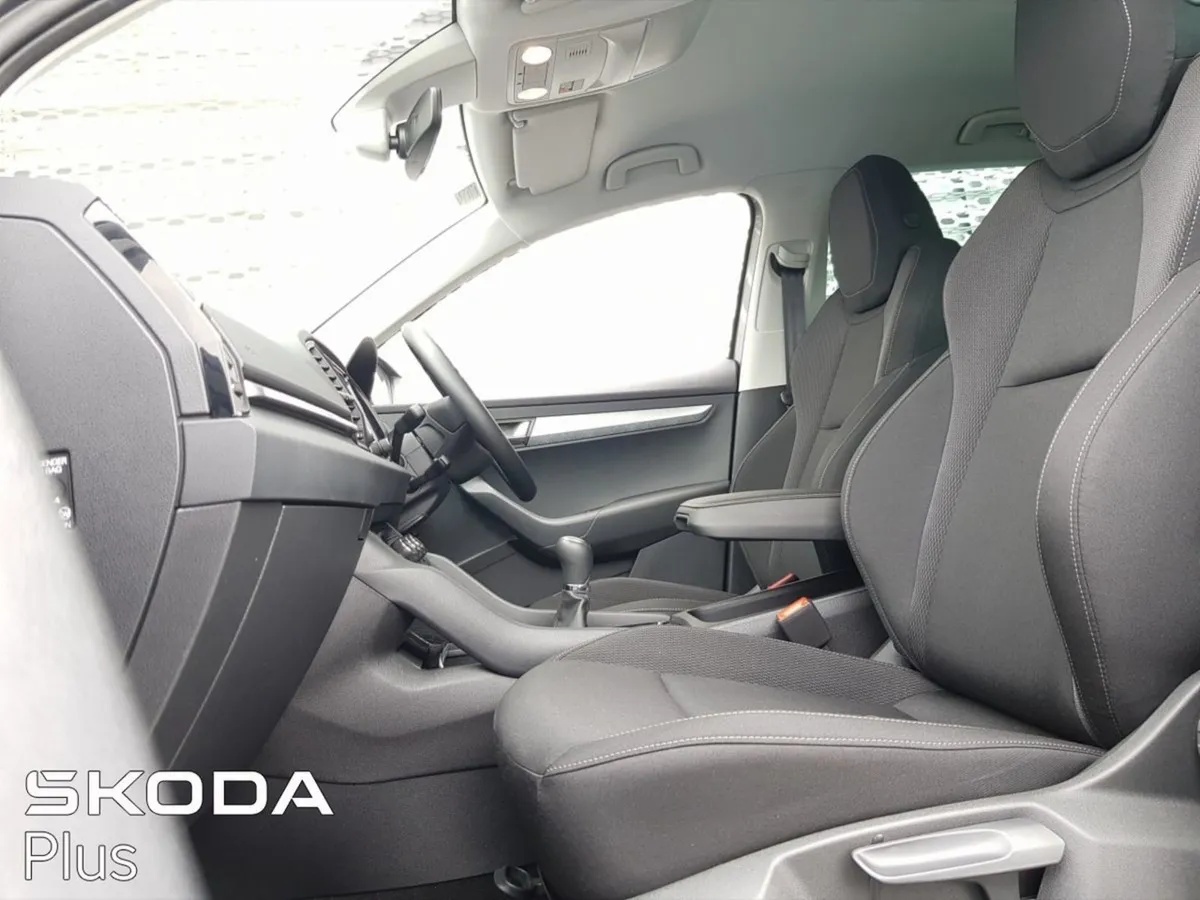 Skoda Karoq Selection 2.0tdi 115HP - Image 3
