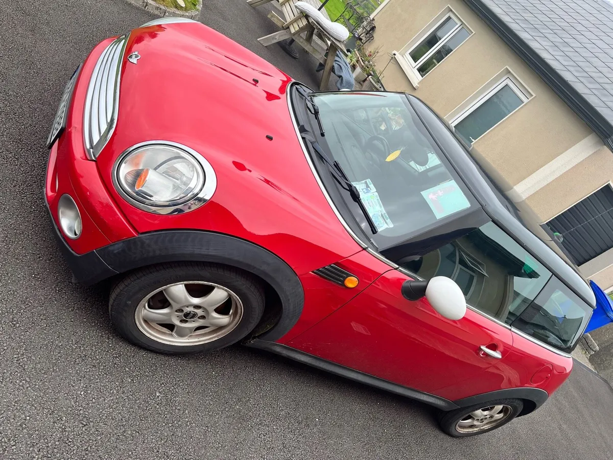 Mini Cooper - Image 1