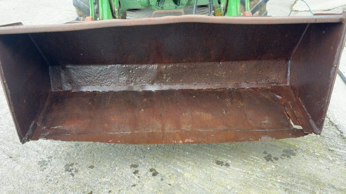Rossmore Bucket - Image 1