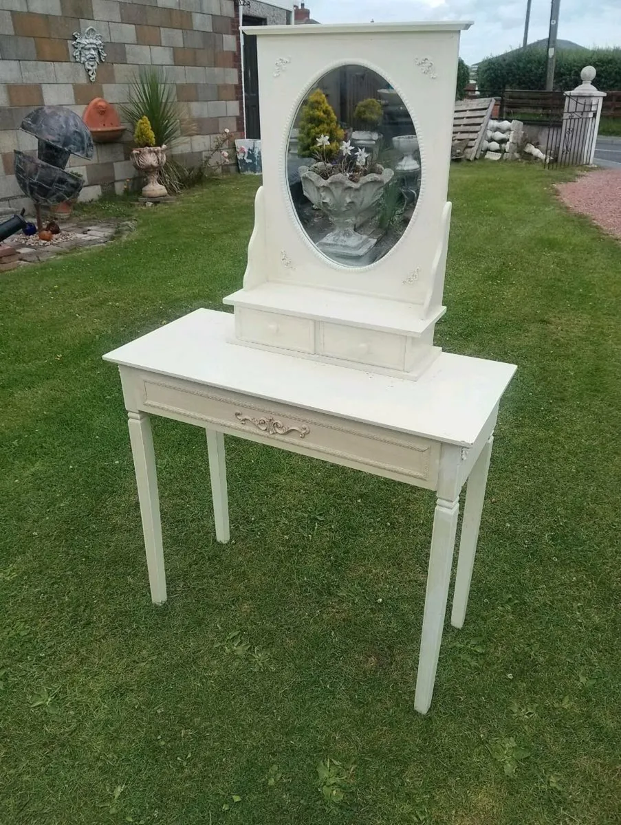 Dressing table with mirror - Image 3