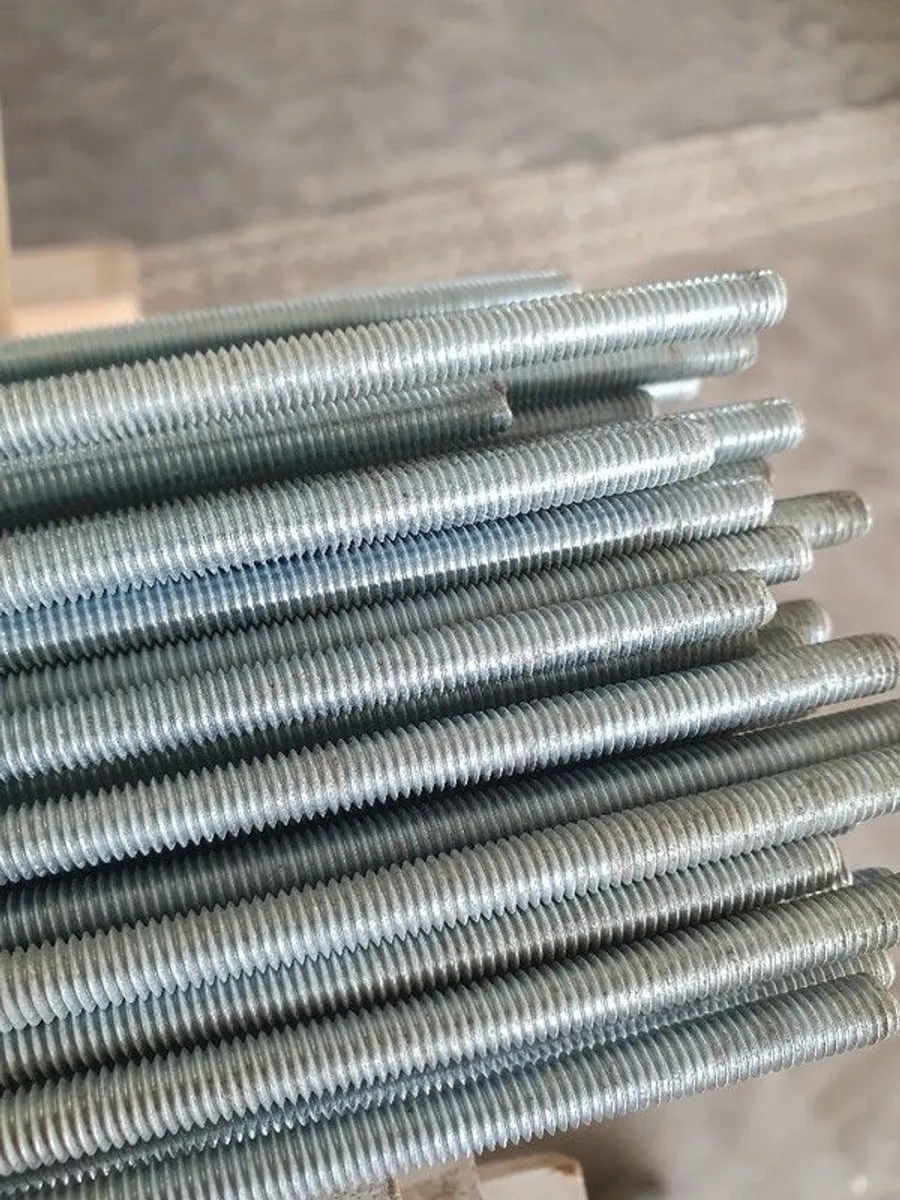 5mm x 3m threaded bar