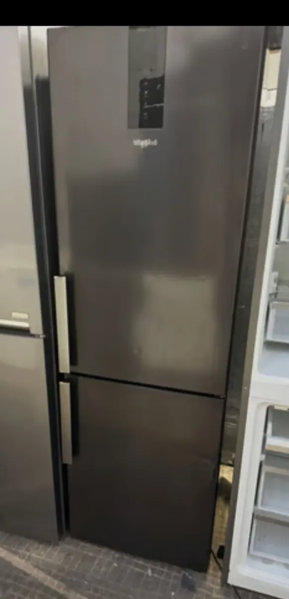 Fridge Freezer. - Image 1