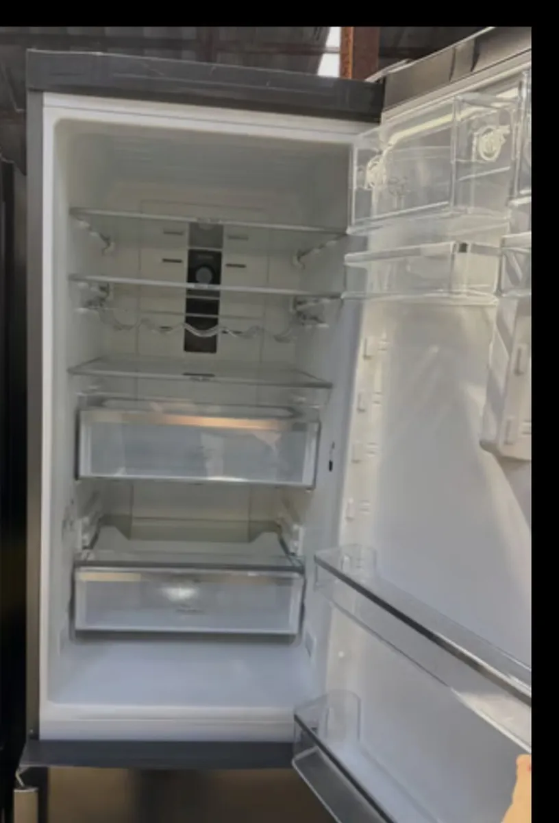 Fridge Freezer. - Image 2