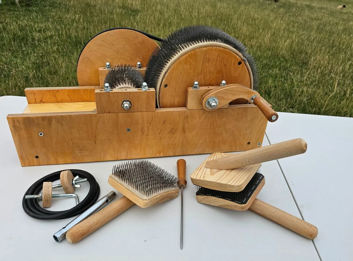 Drum Carder for wool picking (50TPI) - Image 1