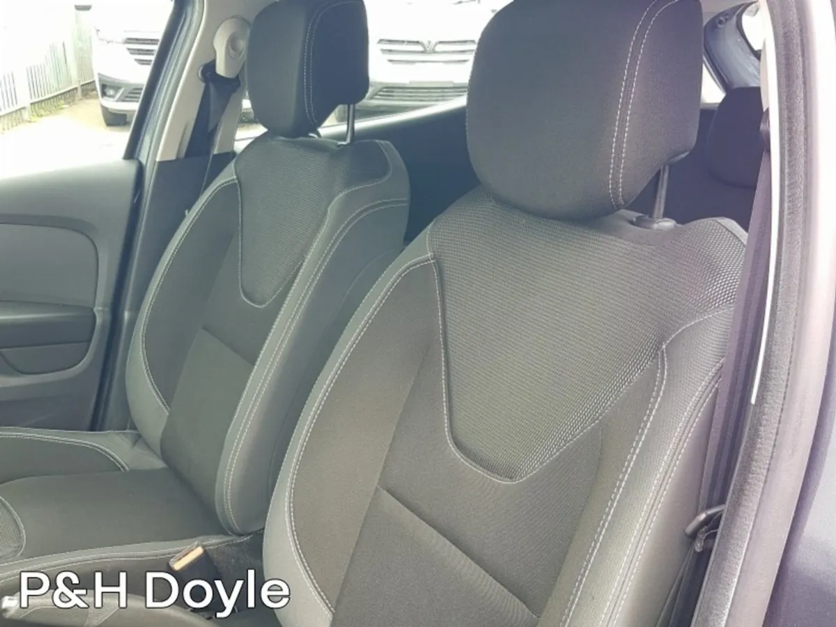 Renault Clio Dynamique NAV - Image 4