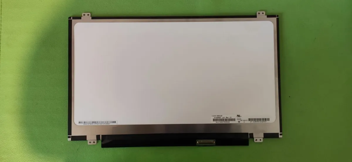 Lenovo Thinkpad Laptop IPS/LCD/LED Monitor - Image 4