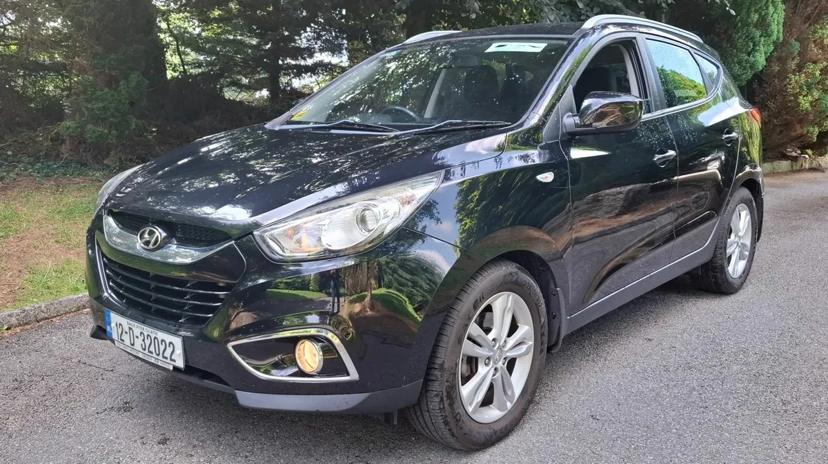 12 Hyundai ix35 , SPOTLESS,   4WD - Image 2