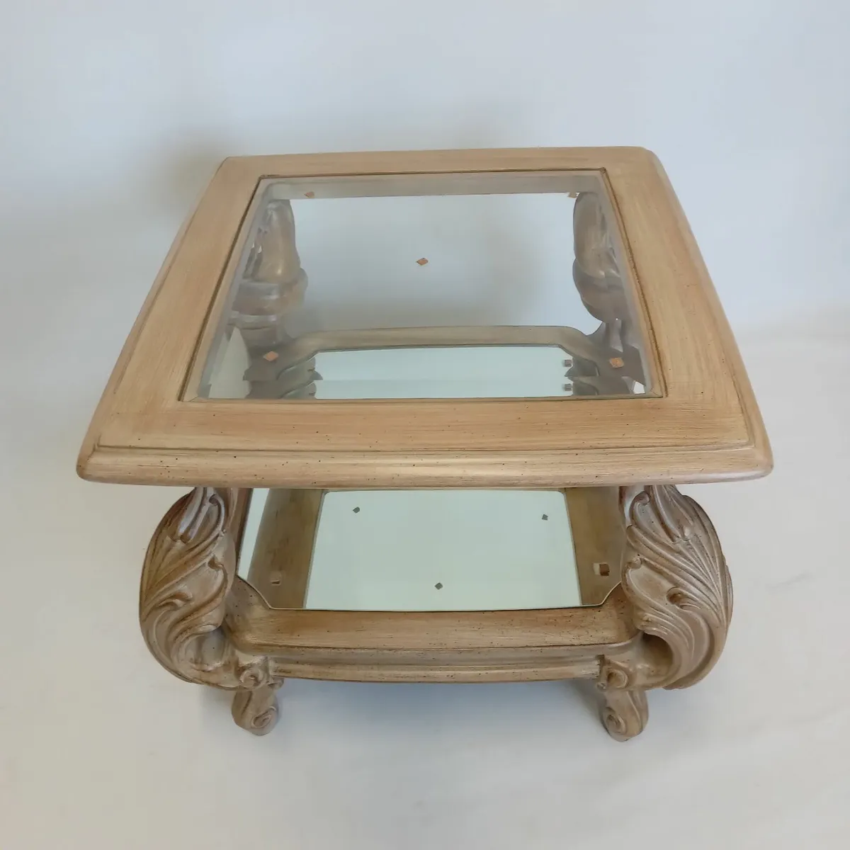Side Table Baroque - Image 3