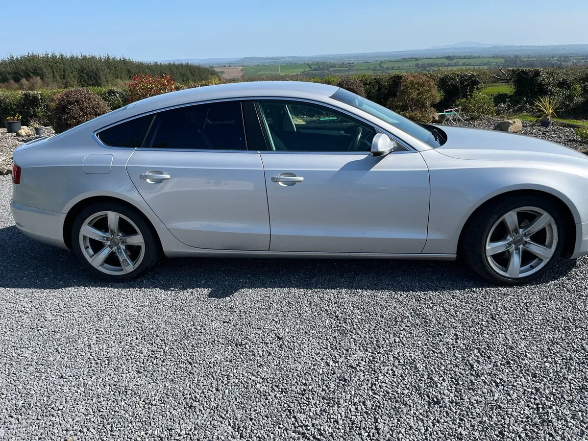 Audi A5 - Image 2