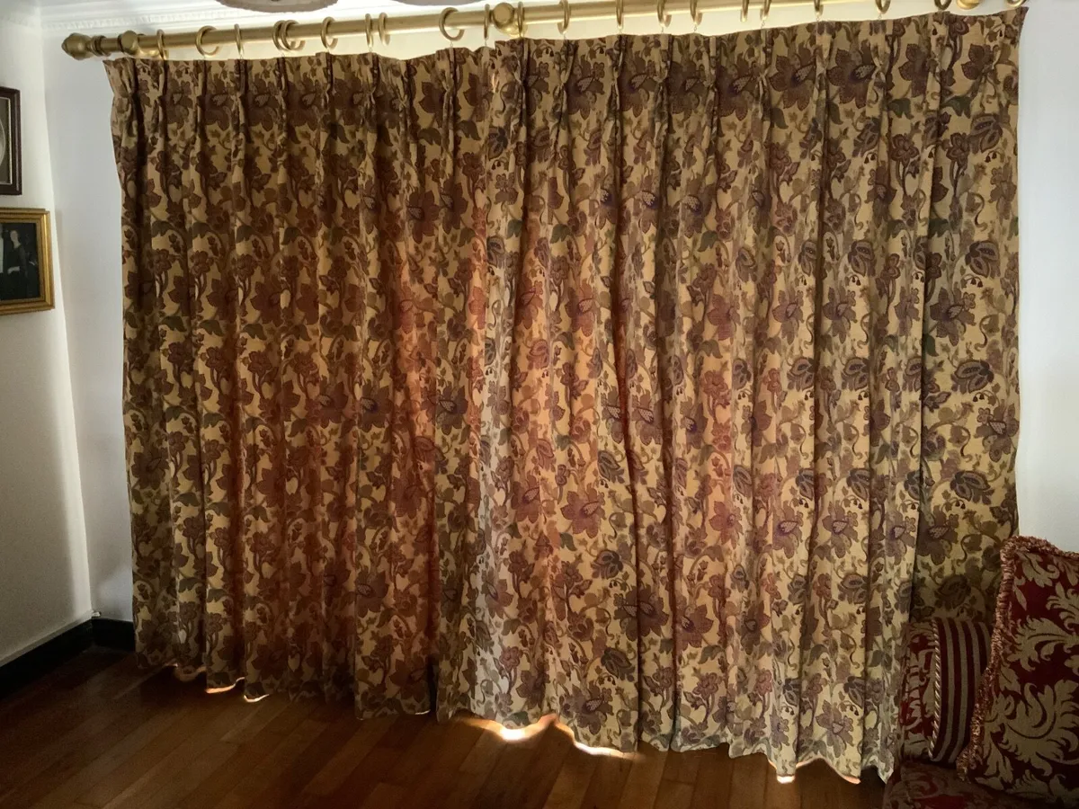 Tapestry, Quality Curtains-Two sets. - Image 1