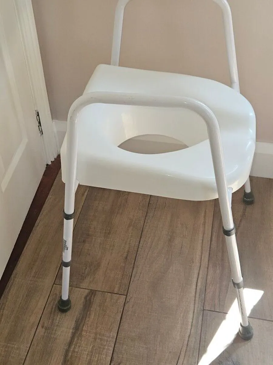 raised toilet seat - Image 2
