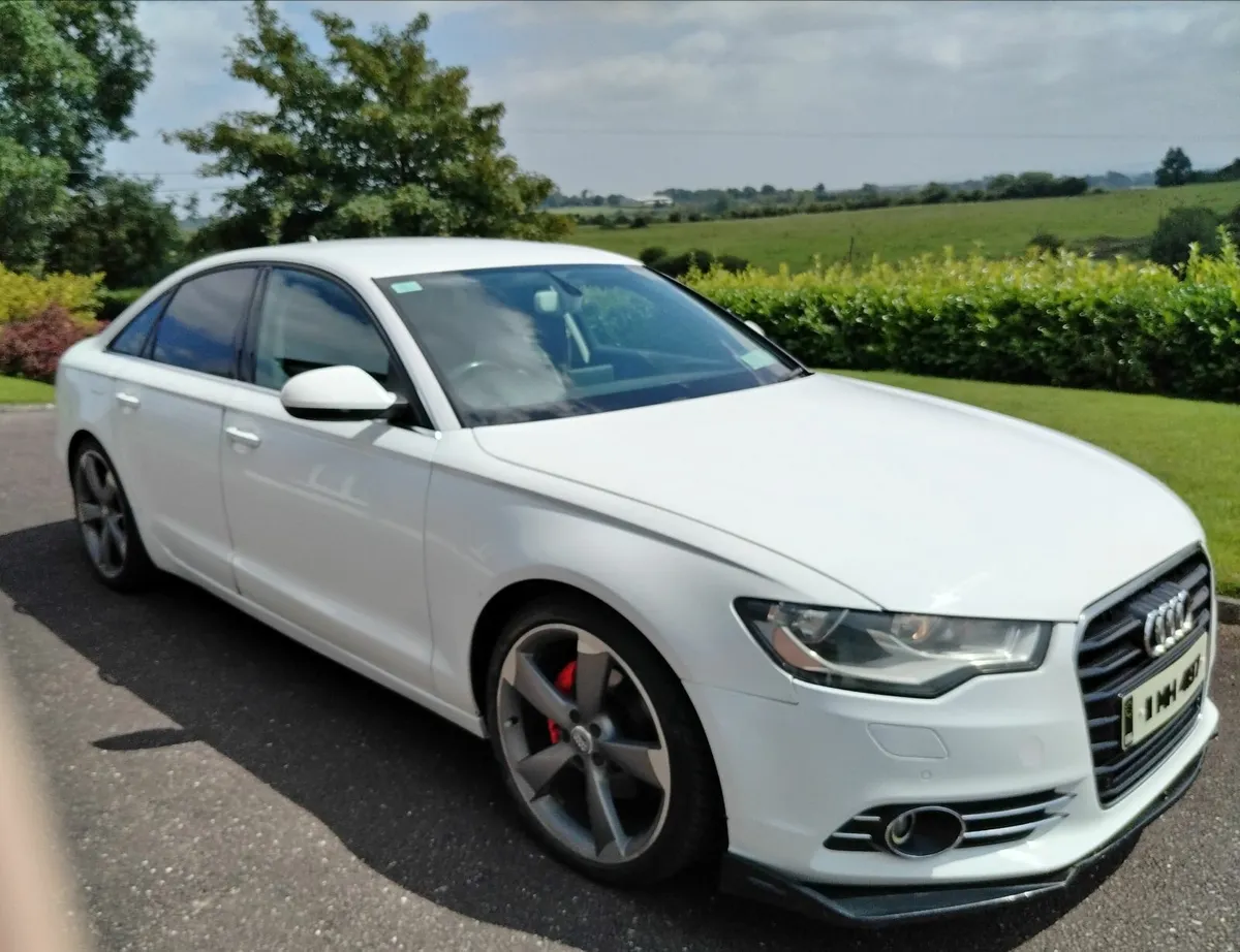 Audi A6 2011 - Image 1