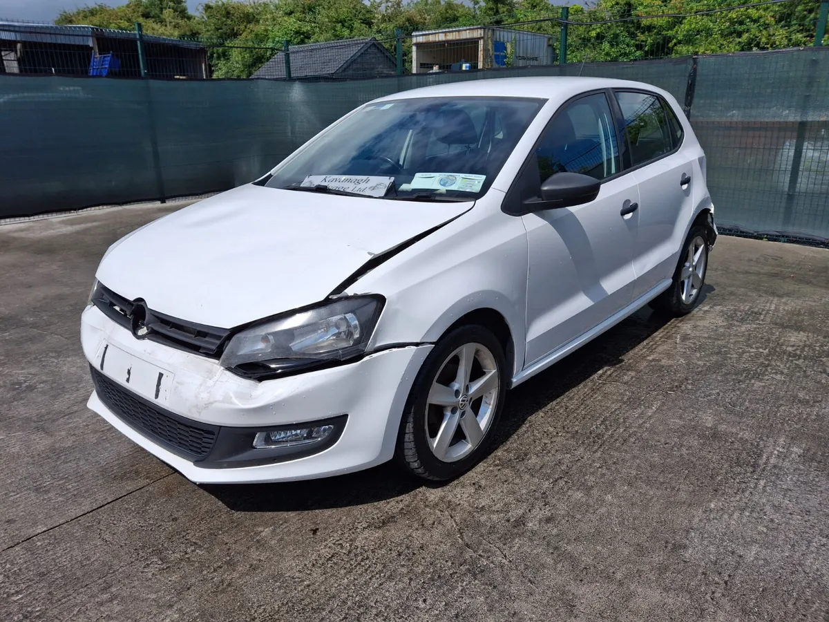 132 Volkswagen Polo    Trendline - Image 3