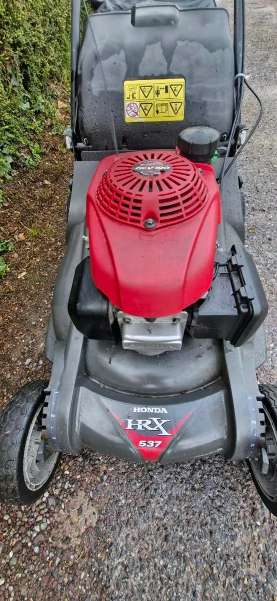 Honda HRX 537 mower - Image 1