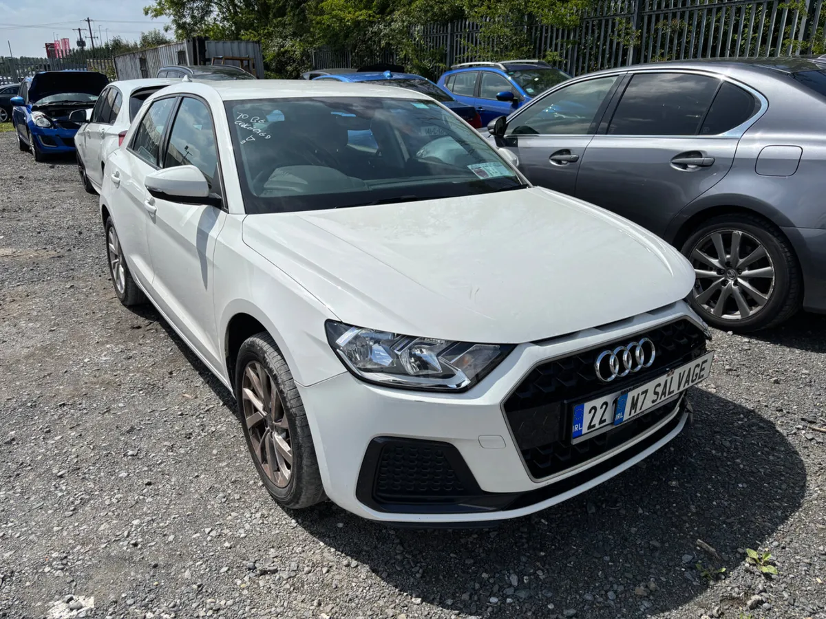 22 A1 Petrol 1.0 Auto 40km Drives - Image 2