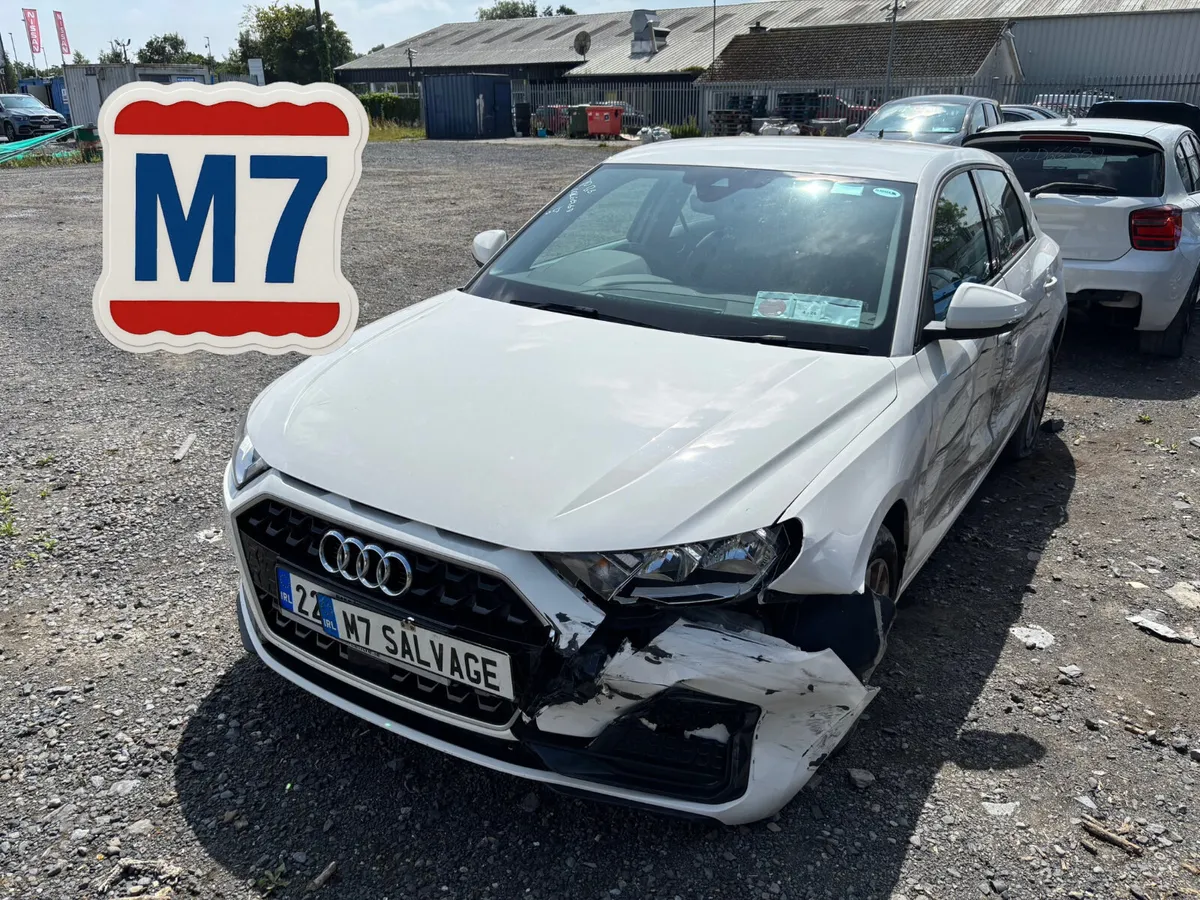 22 A1 Petrol 1.0 Auto 40km Drives - Image 1