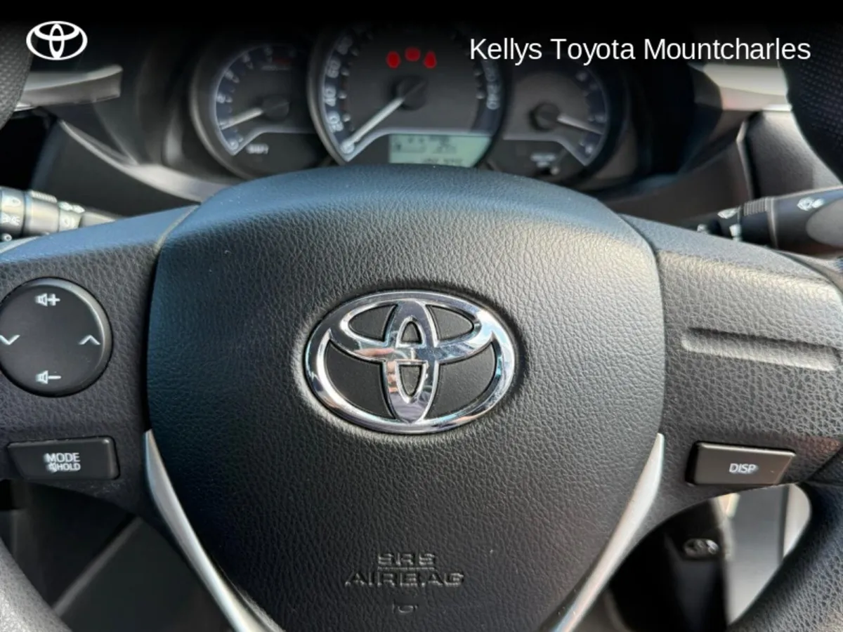 Toyota Corolla COROLLA 1.4D TERRA - Image 4
