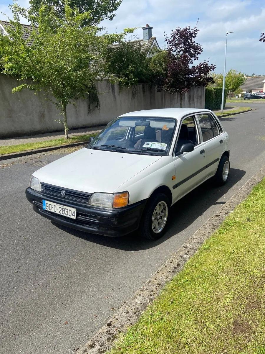 Toyota starlet - Image 1