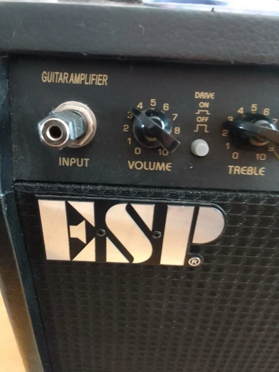 Guitar amplifier - Image 4