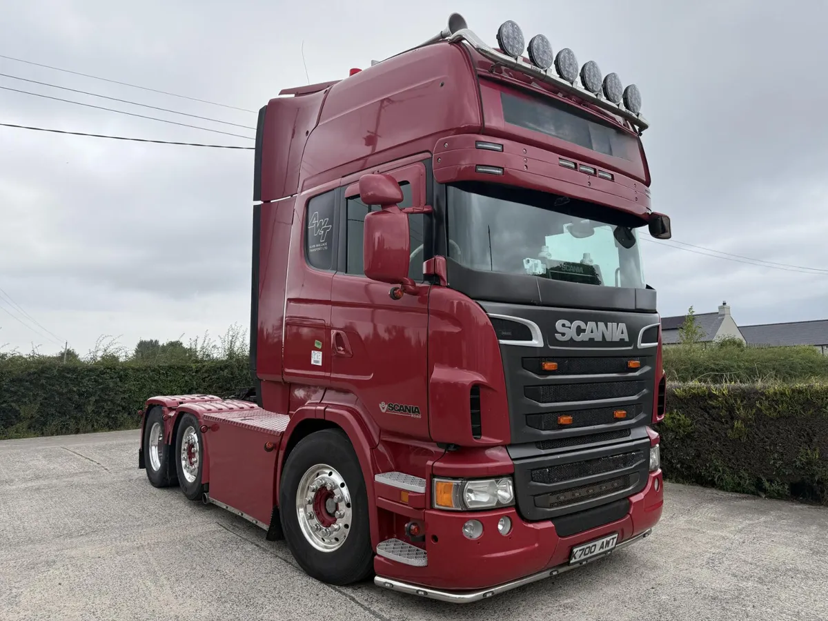 2011 Scania R560 Tractor Unit **Online Auction** - Image 1