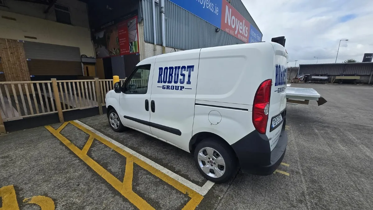Fiat Doblo 2013 - Image 1