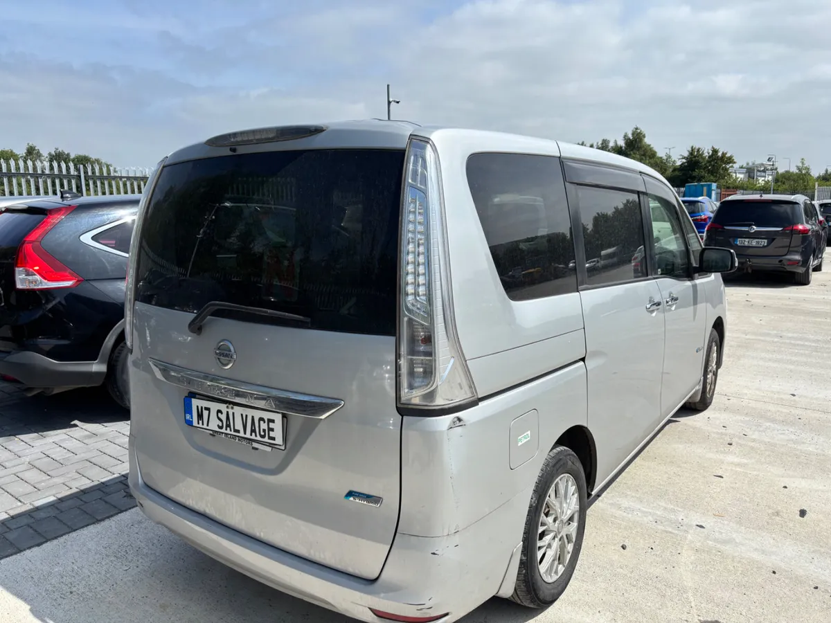 14 Serena Hybrid 8 Seater 130km Drive home - Image 3