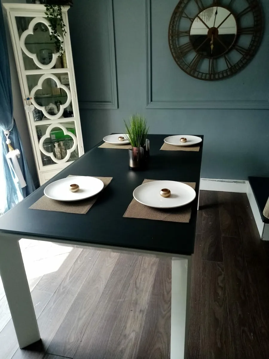 Dining table and console table - Image 1