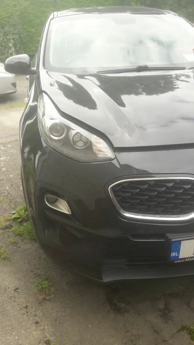 Car - Image 2