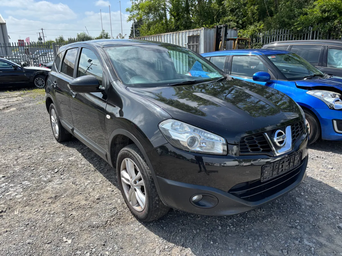 14 Qashqai 1.5 D 7 Seater 140k Miles Drive home - Image 2