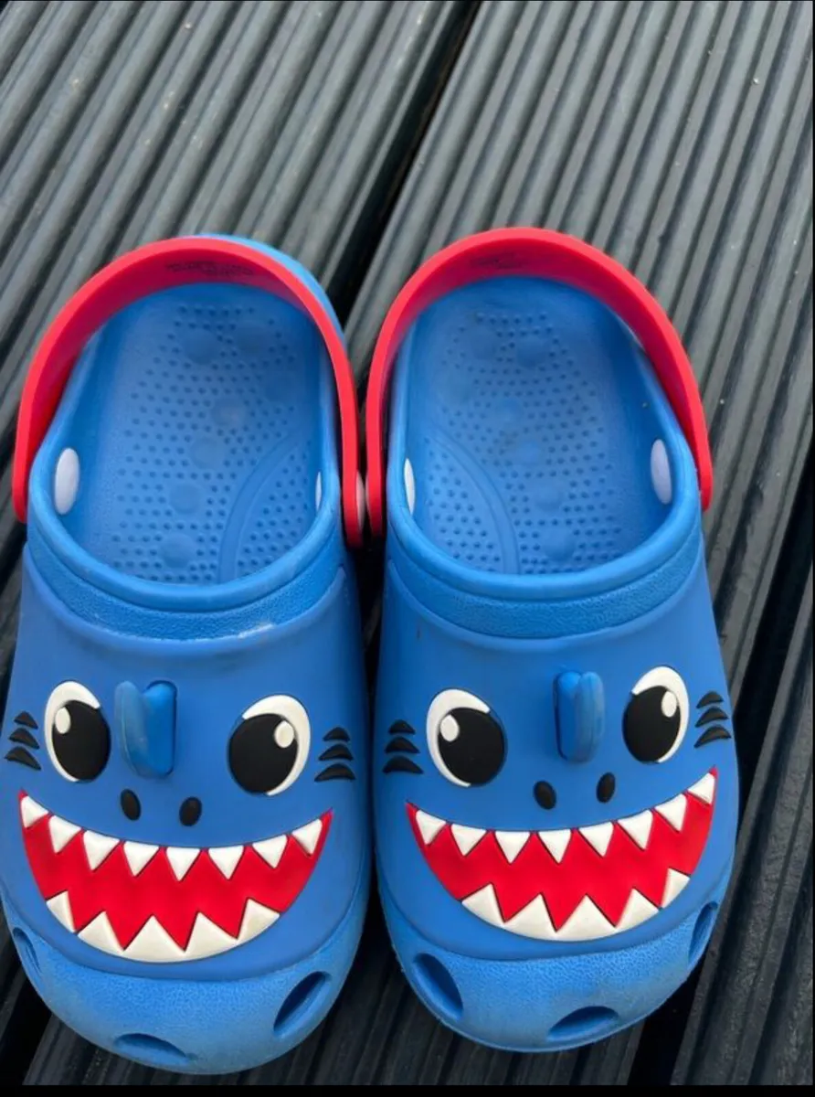 boys sandals - Image 1