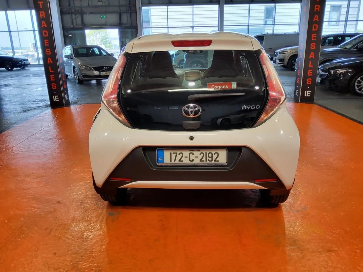 Toyota AYGO 1.0 Vvt-i X-play - Image 3