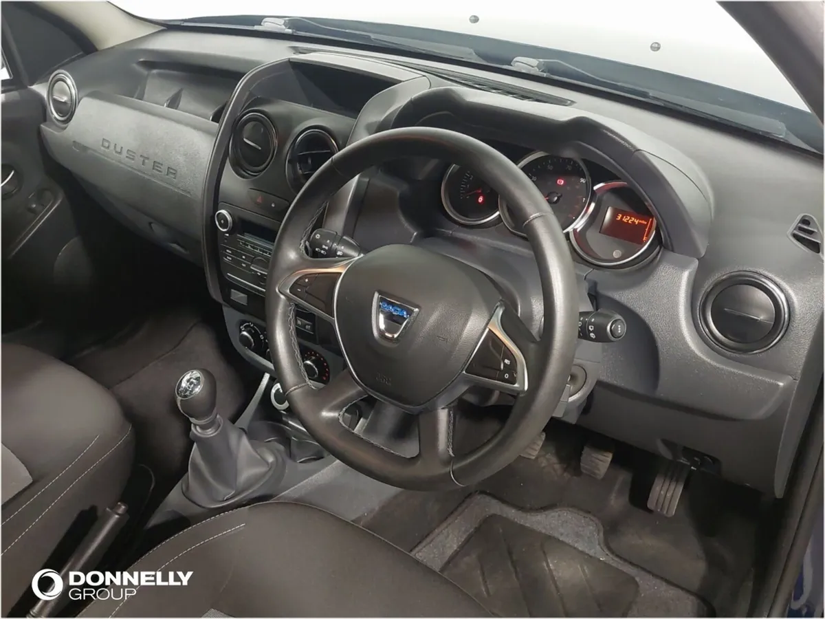 Dacia Duster Diesel Estate Laureate - Image 4
