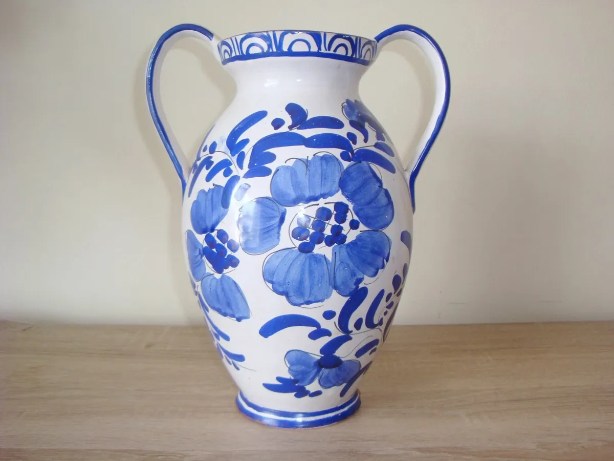 Ceramic white and blue vase H29 cm - Image 1