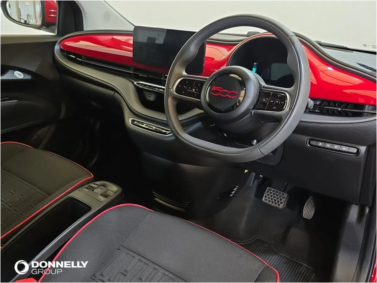 Fiat 500 Electric Hatchback Special Editions Red - Image 4