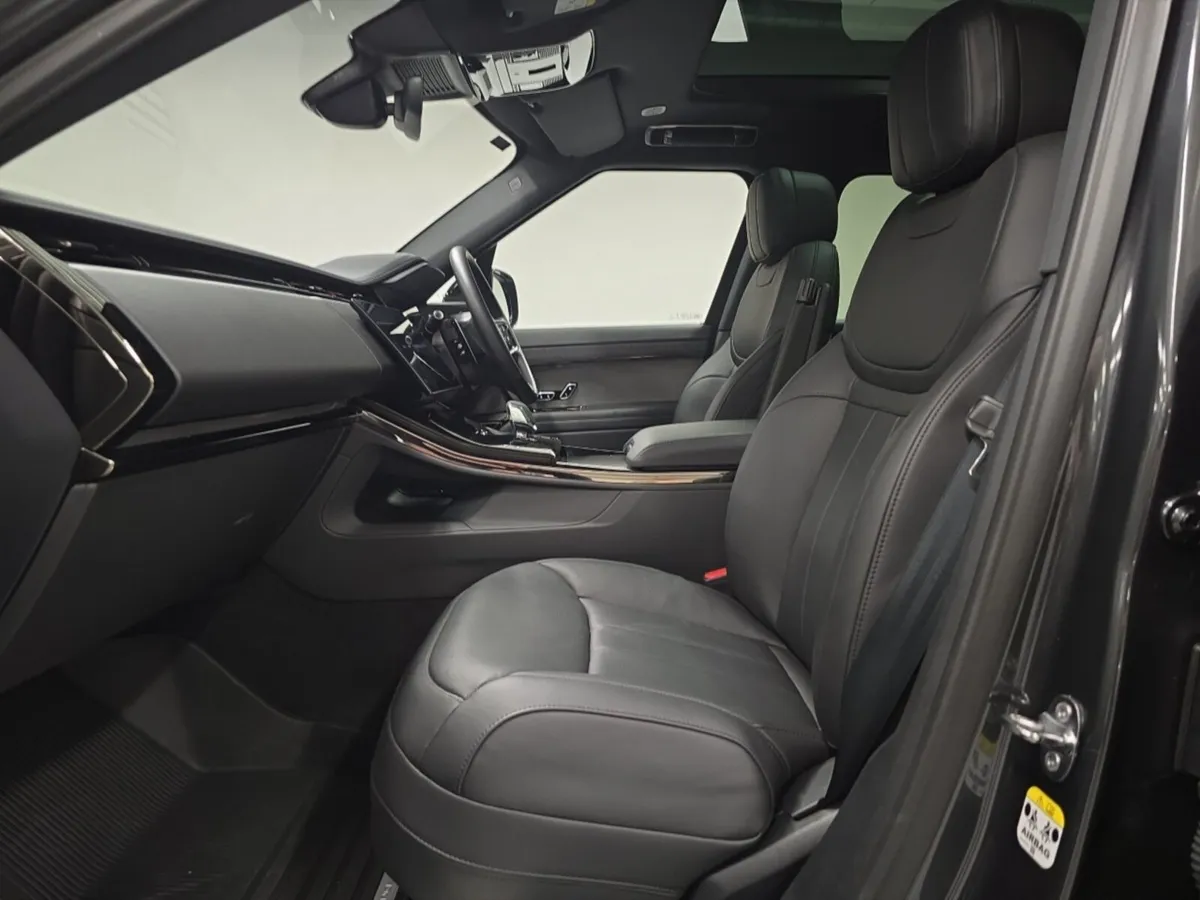 Land Rover Range Rover Sport Diesel Estate Dynamic - Image 3