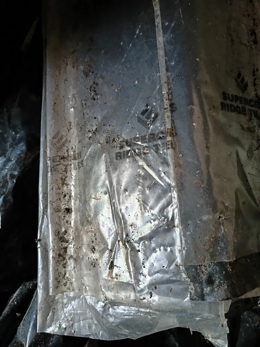 Ridge slates - Image 3