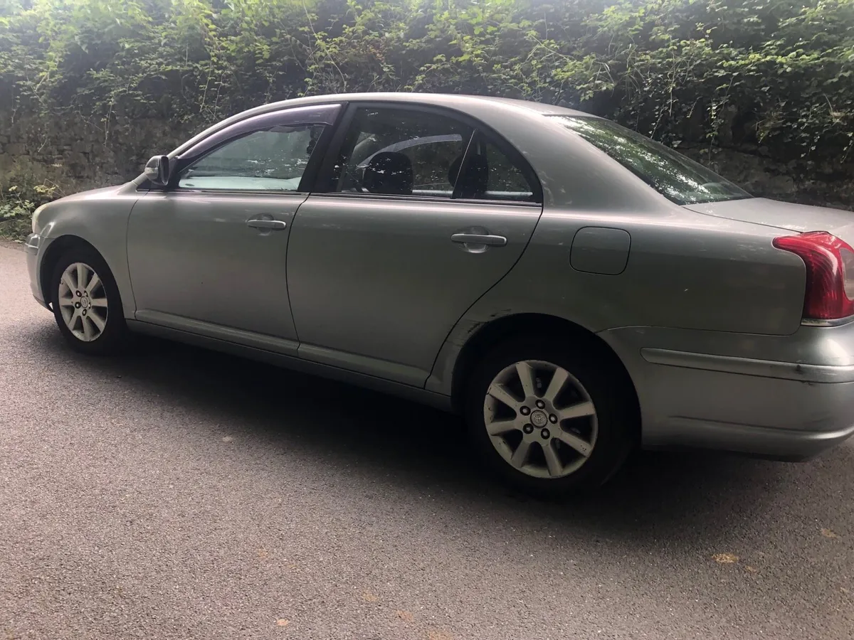 TOYOTA AVENSIS DRIVING PERFECT - Image 1