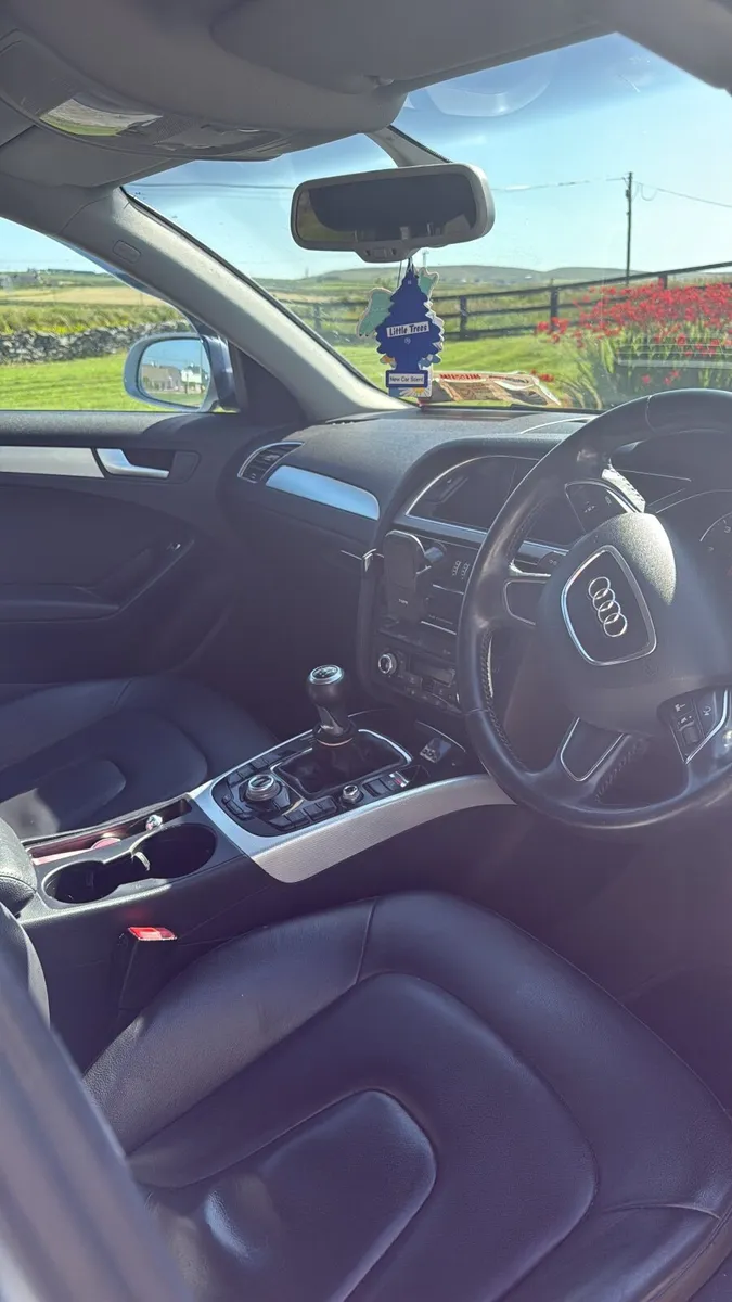 Audi A4 2012 - Image 3