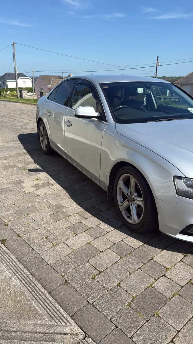 Audi A4 2012 - Image 4