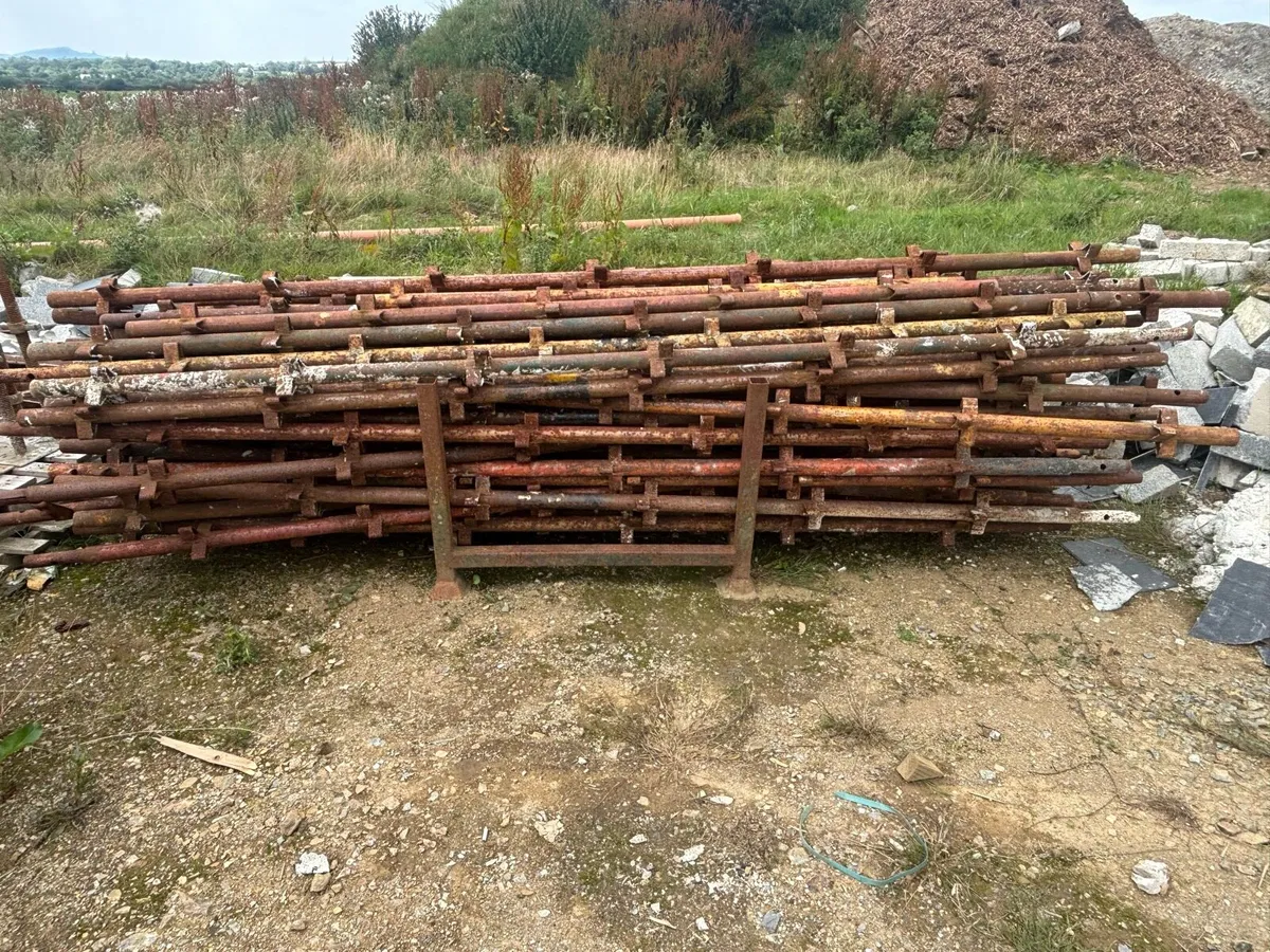 Scaffolding for sale - Image 4