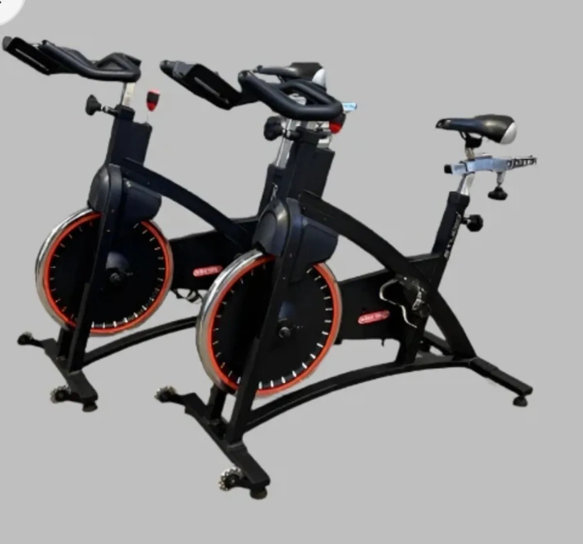 Star trac studio 3 spin bike - Image 1
