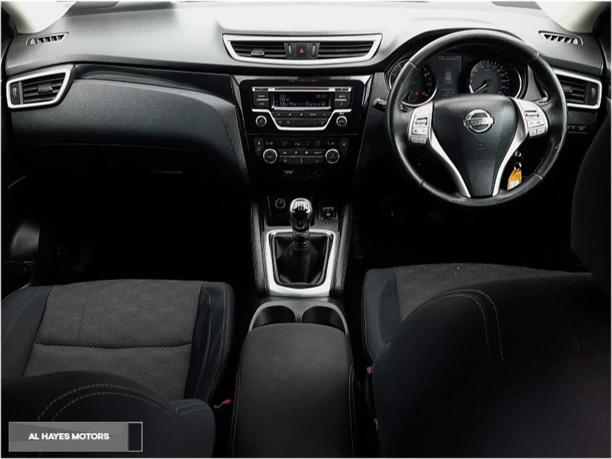 Nissan QASHQAI 1.2 Petrol Engine  SV Model - Image 2