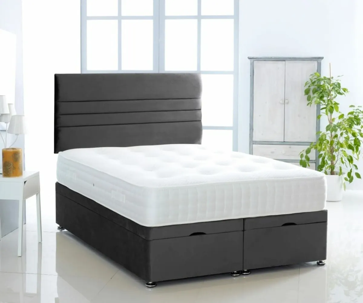"Signature Ottoman Belmont" - Image 2