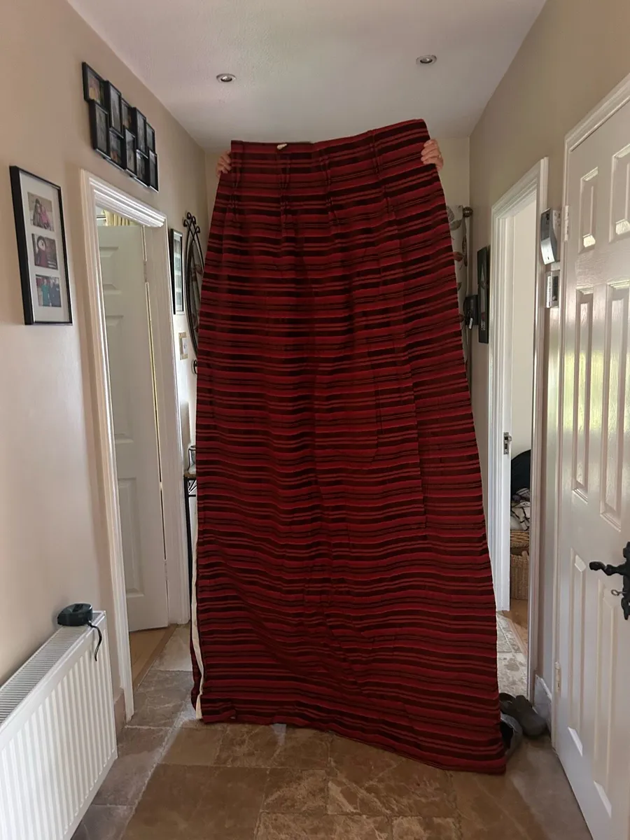 Curtains - Image 1