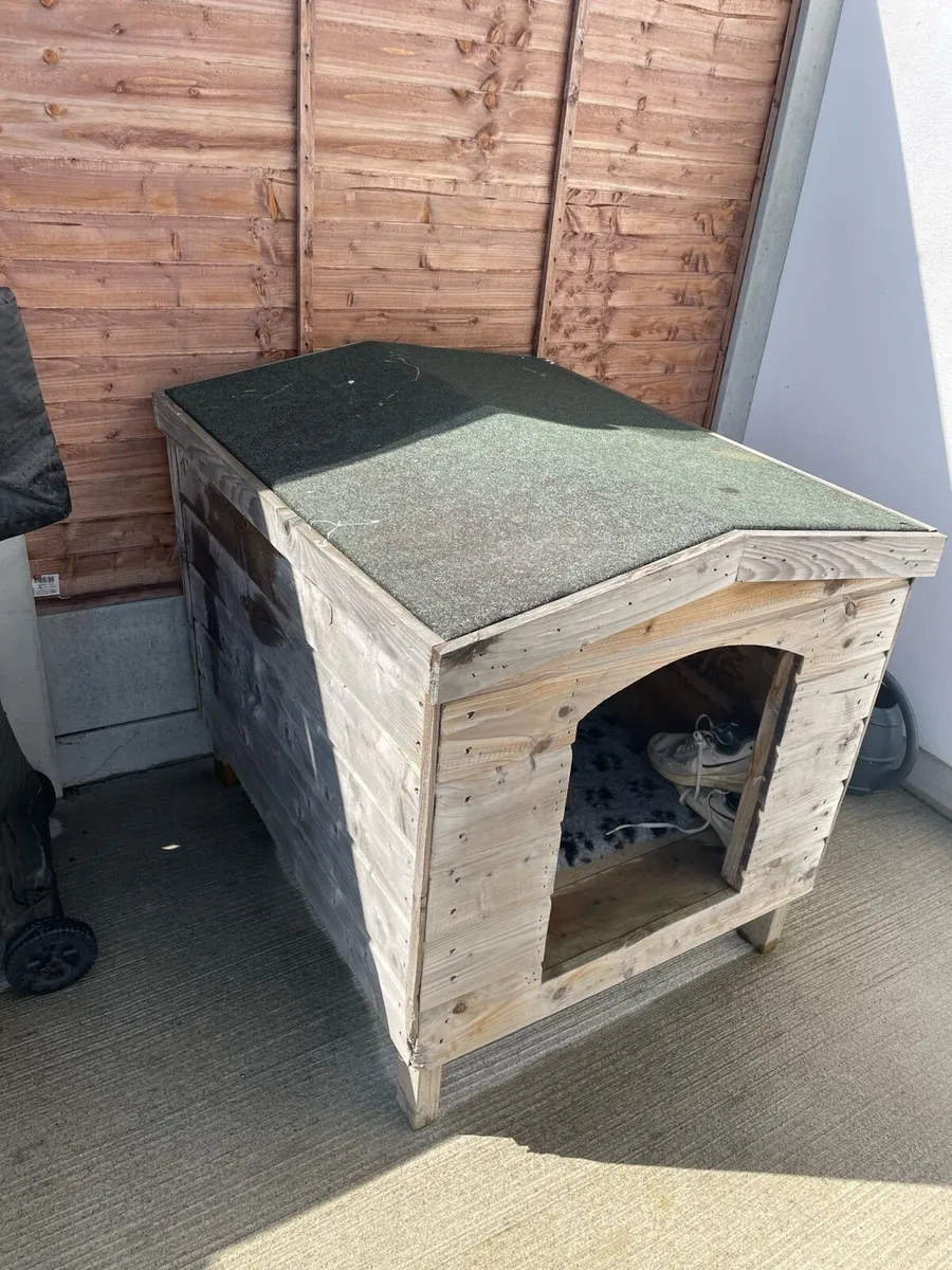 Dog House - Image 2