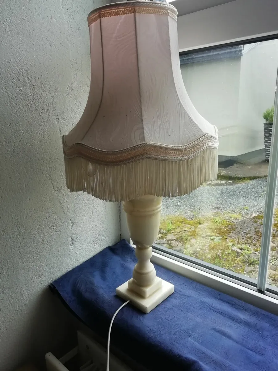 Pair of Onyx Table Lamps - Image 2